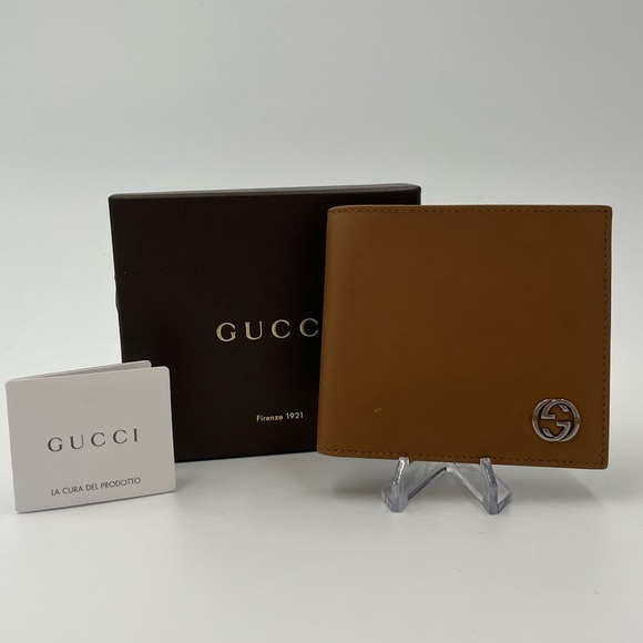 Gucci Other - Gucci Interlocking G Leather Bifold